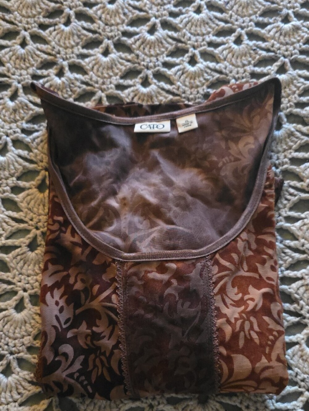 Cato Velvet Burnout Long Sleeve Scoop Neck Top in Burgundy and Mauve - Picture 7 of 7